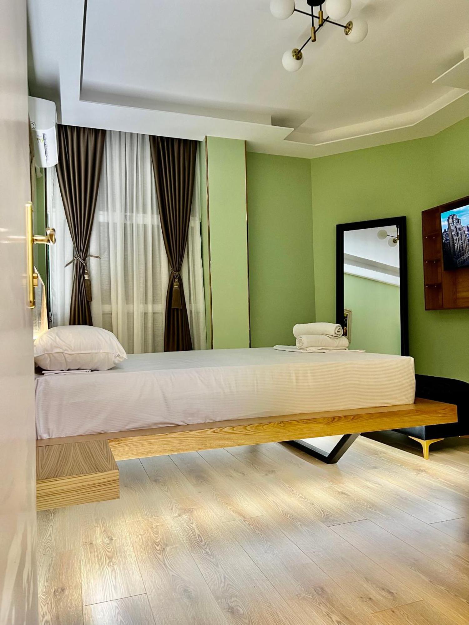 Spiranca Luxury Suites Тирана Экстерьер фото