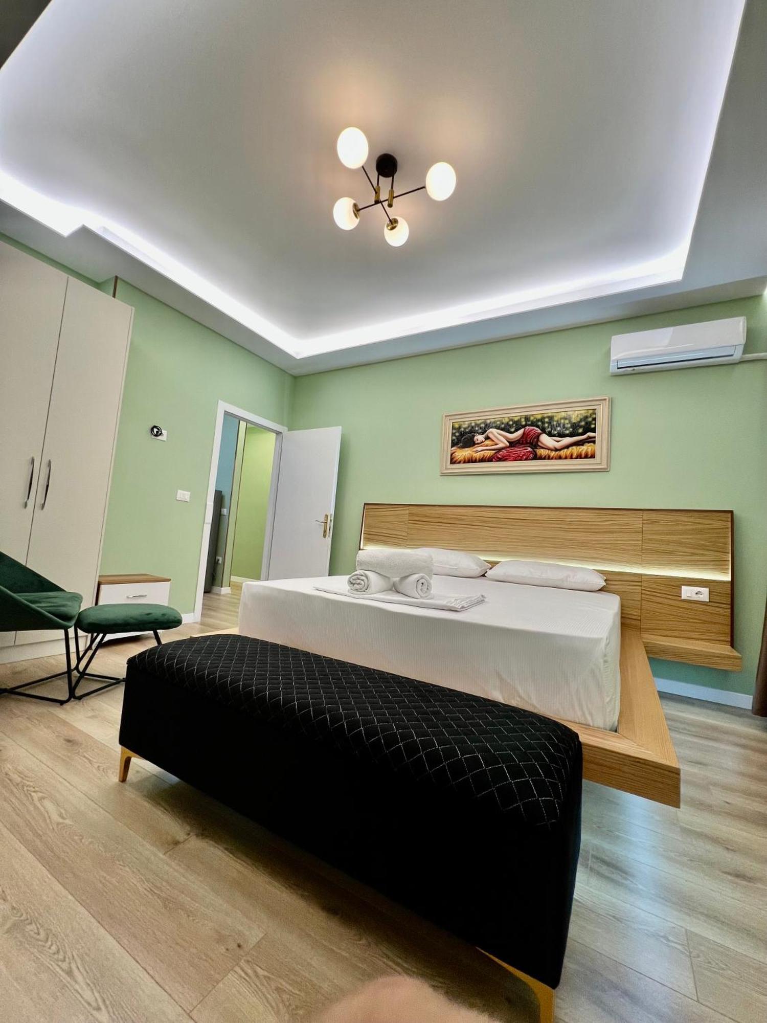 Spiranca Luxury Suites Тирана Экстерьер фото