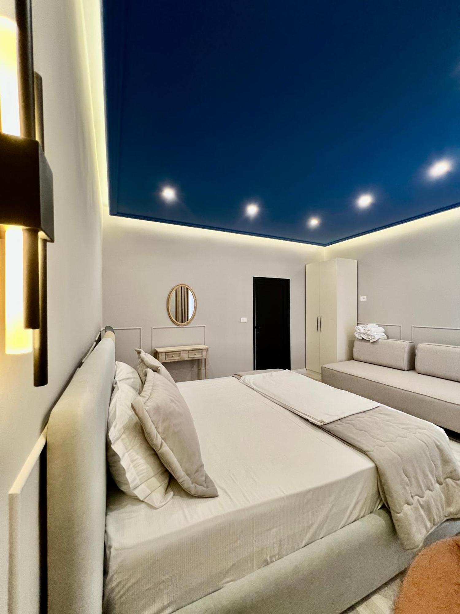 Spiranca Luxury Suites Тирана Номер фото